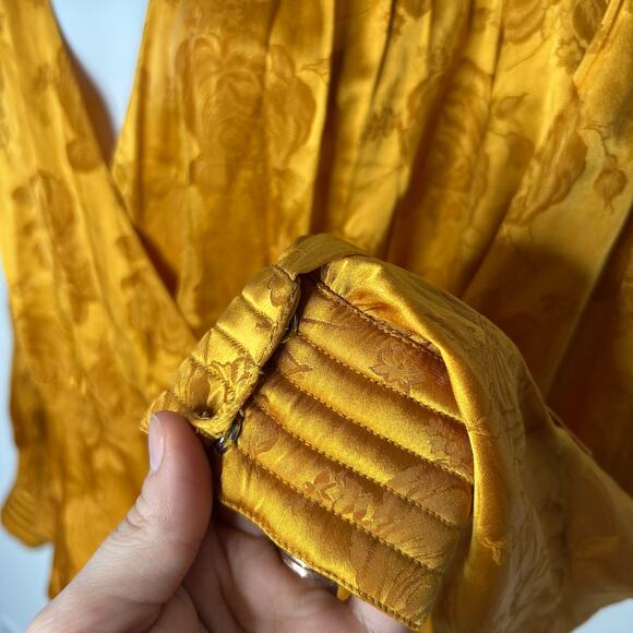 RONNY KOBO Top Womens Large Silk Satin Mustard Yellow Gold Floral Holiday Office - Picture 5 of 12